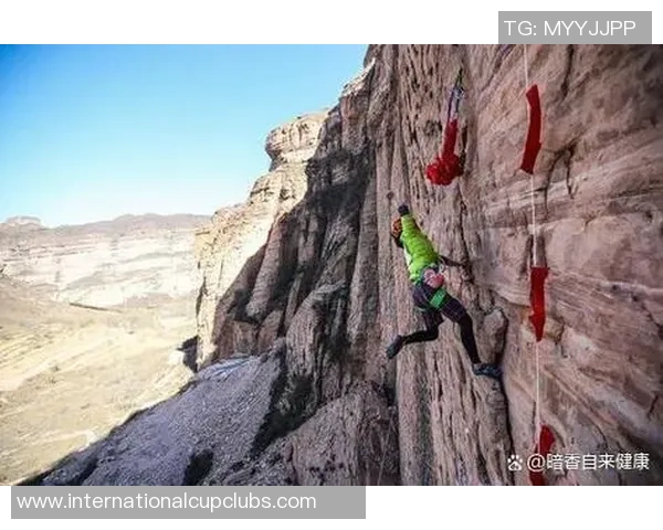 上海攀岩队灵活性对比分析揭示训练方法与成绩之间的关系 上海攀岩队灵活性对比分析揭示训练方法与成绩之间的关系