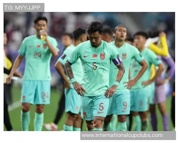 中国男足40强赛迎战卡塔尔全力争胜展现实力与决心 中国男足40强赛迎战卡塔尔全力争胜展现实力与决心