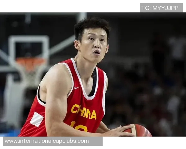 周鹏：从篮球场上的拼搏者到生活中的坚韧榜样，见证梦想与坚持的力量