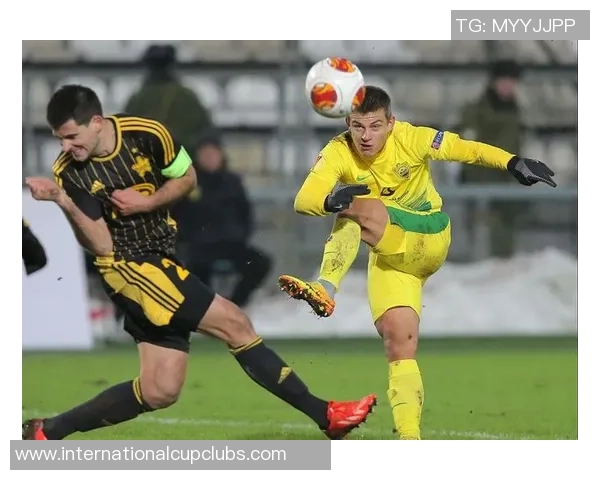 安侄与喀山鲁宾的精彩对决揭示了足球战术与团队协作的重要性